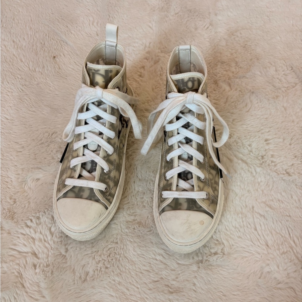 Dior B23 High-Top Sneakers in White and Black - Picture 6 of 12